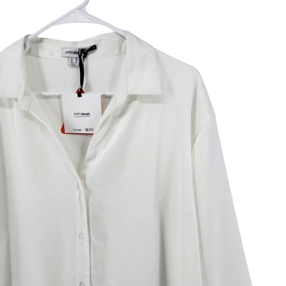 Extro & Vert Women's Plus Satin Button Up Shirt - 18 - Picture 3 of 8